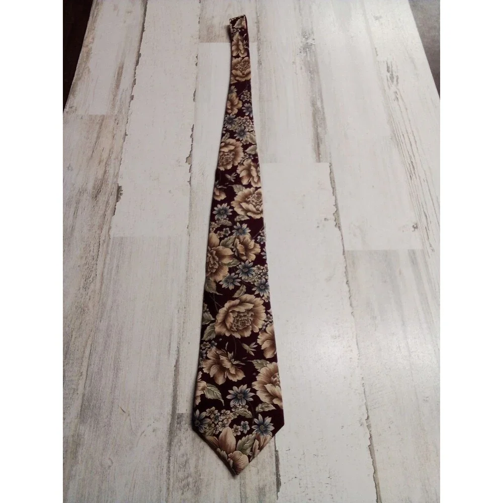 Men's Wembley Burgundy Floral Tie 56 Inches Long Silk